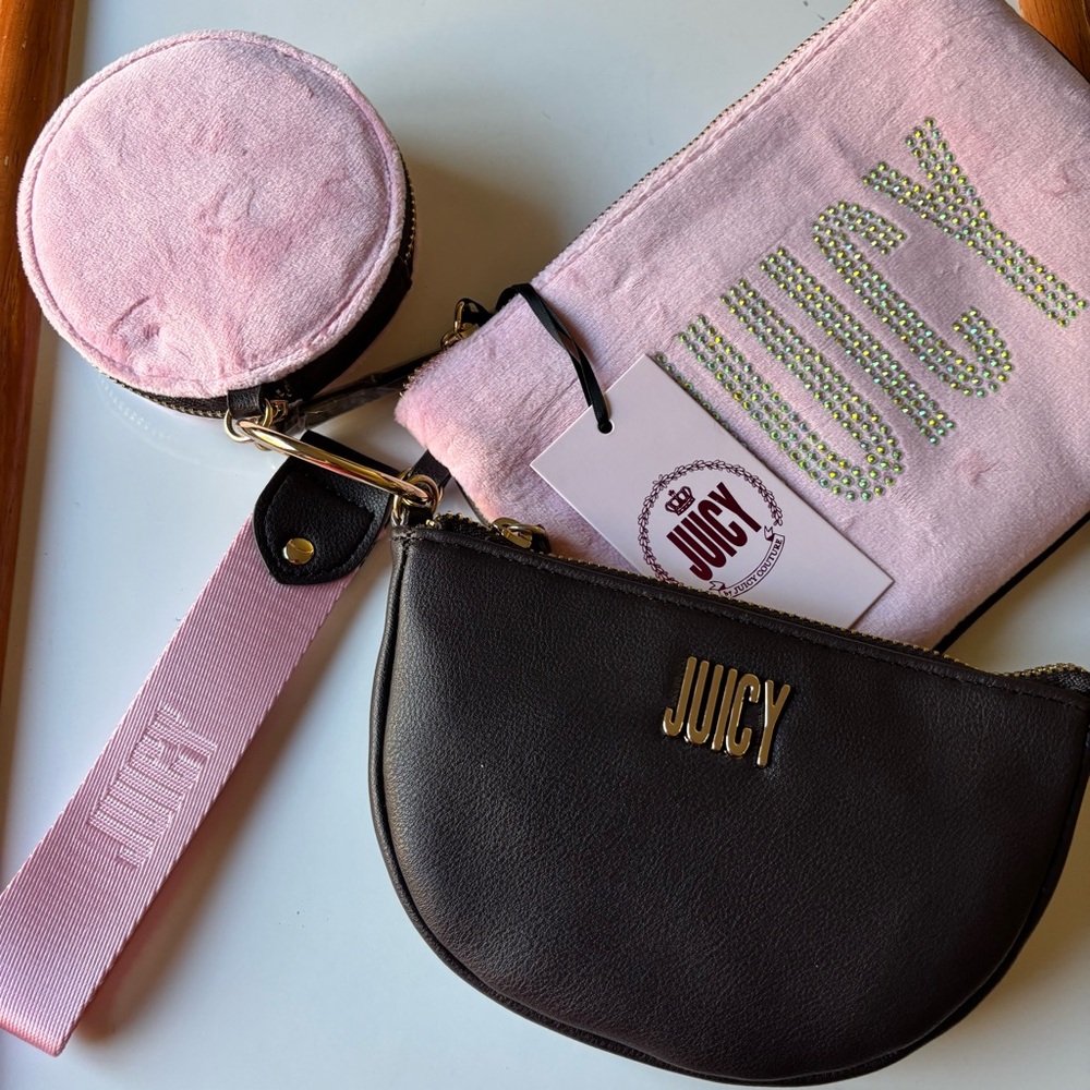 Juicy Couture Pink & Black Triple Pouch Keyring Set with Gold Accents - Picture 5 of 12